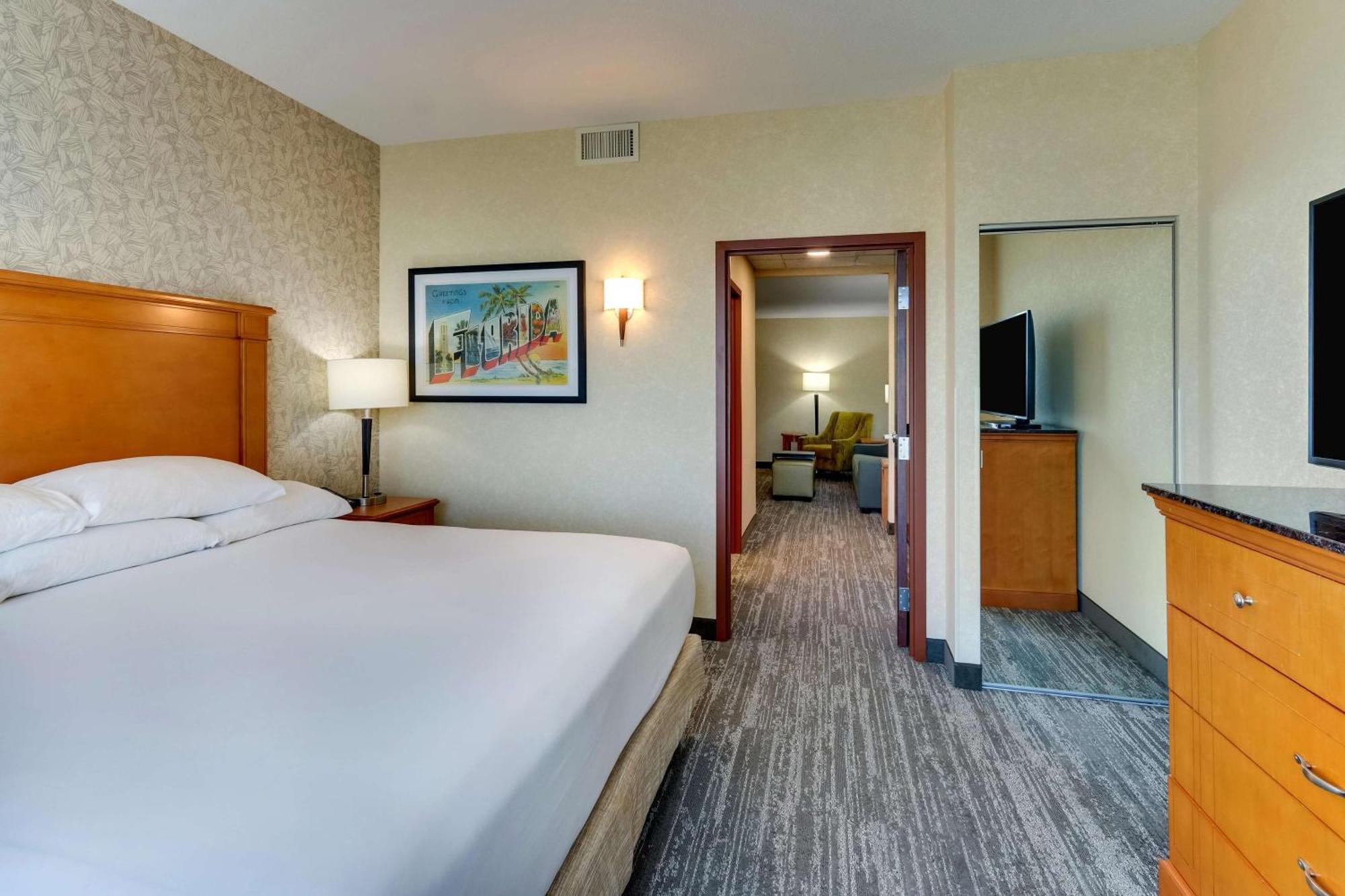 Drury Inn & Suites Orlando Near Universal Orlando Resort 外观 照片